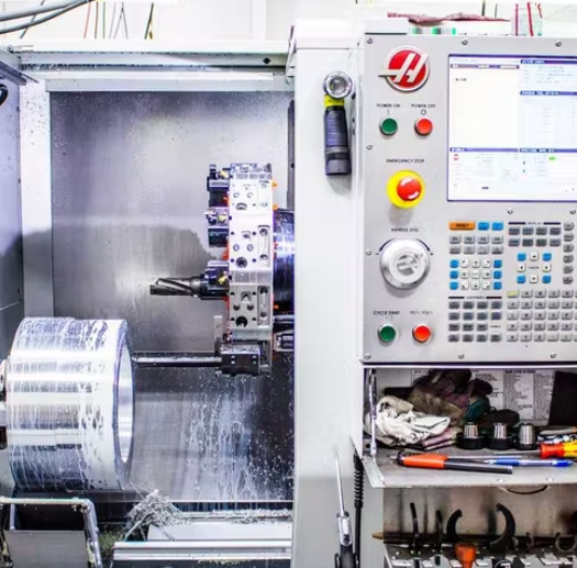 Cinco dicas de manutenção de máquinas CNC para fabricantes